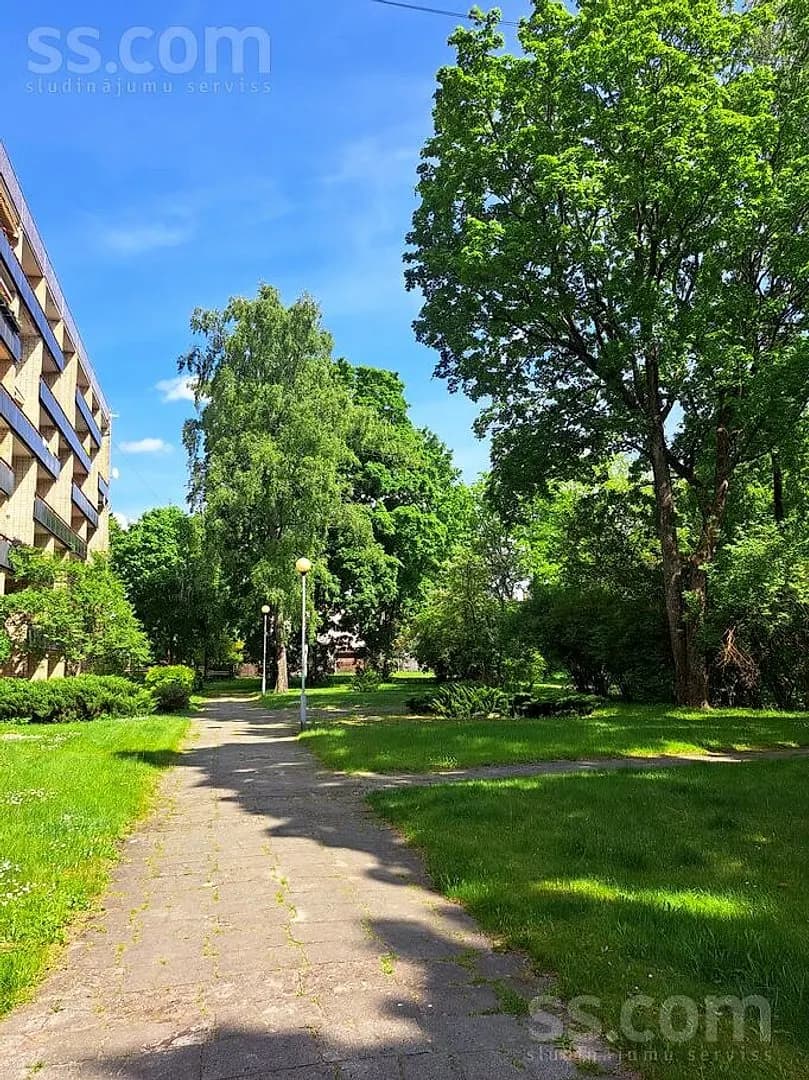 Trīsistabu dzīvoklis — Ceriņu 9 — bilde 2