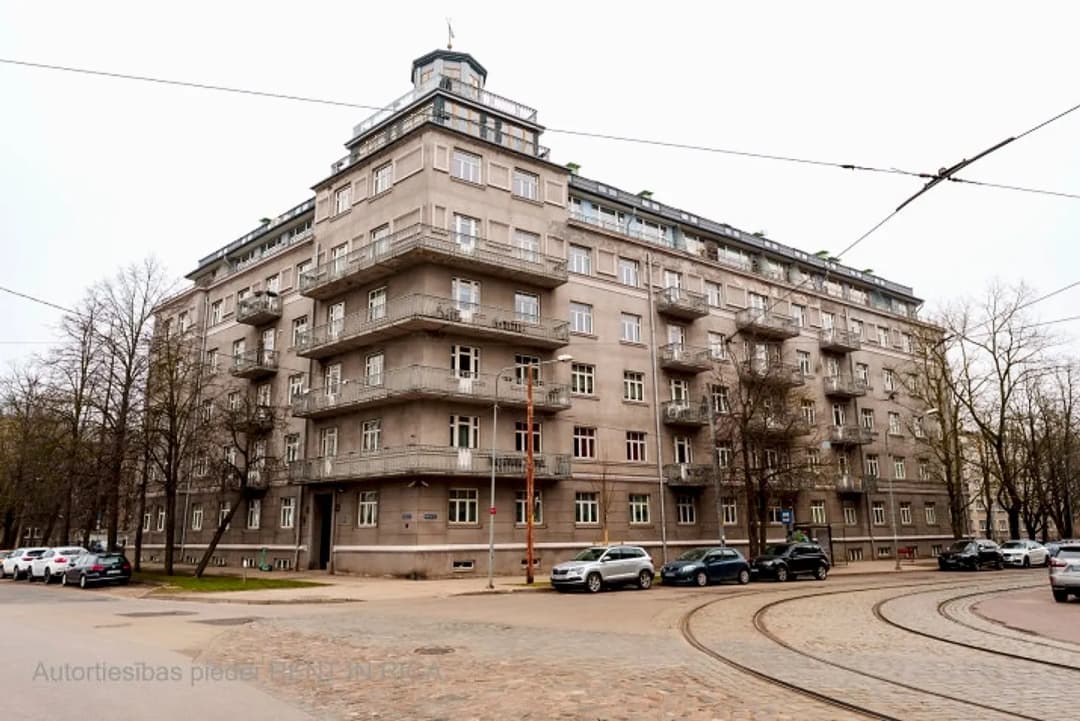 EKSPORTA IELA 12 Piedāvājumā moderns un ērts divstāvu dzīvoklis Rīgas centrā, Eksporta
