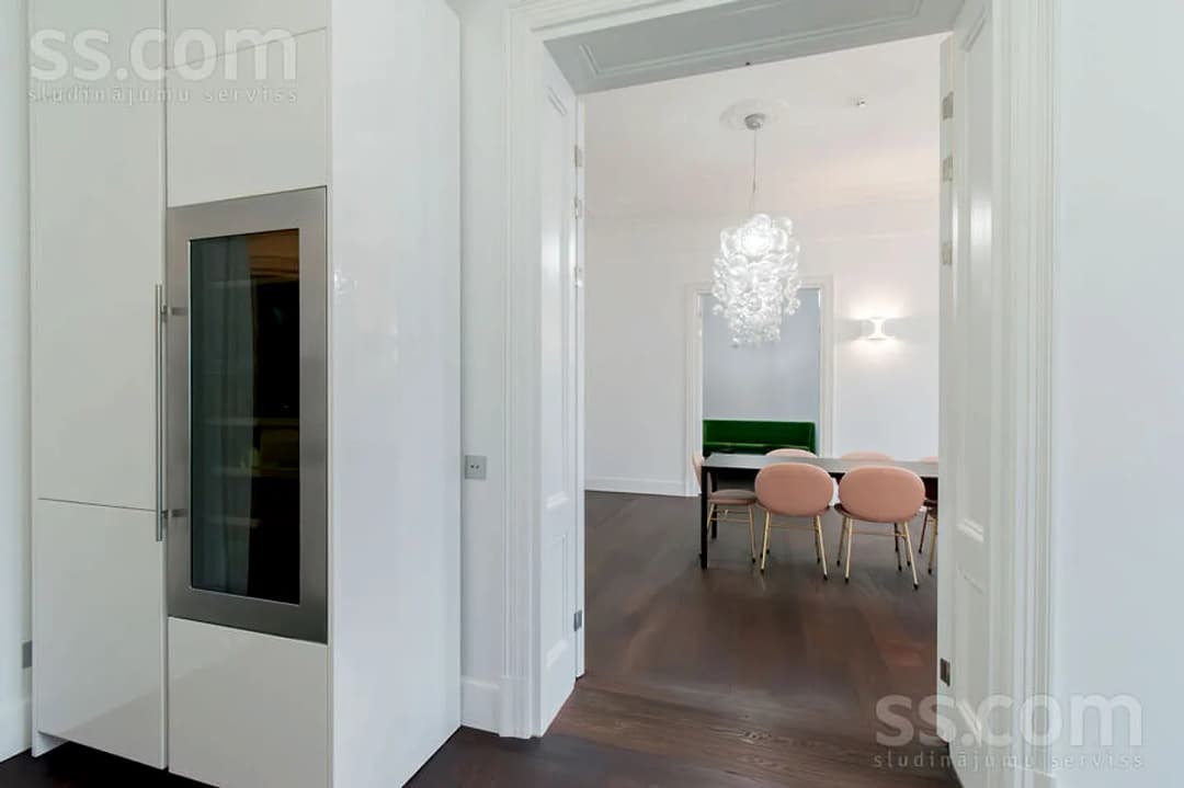 5 istabu dzīvoklis — Elizabetes 21a — bilde 4