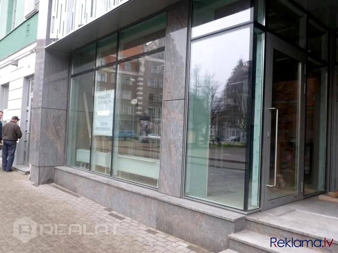 Pārdod modernu, pilnībā renovētu 2 istabu dzīvokļus Jūrmalā, Slokas ielā 55A. Dzīvoklis