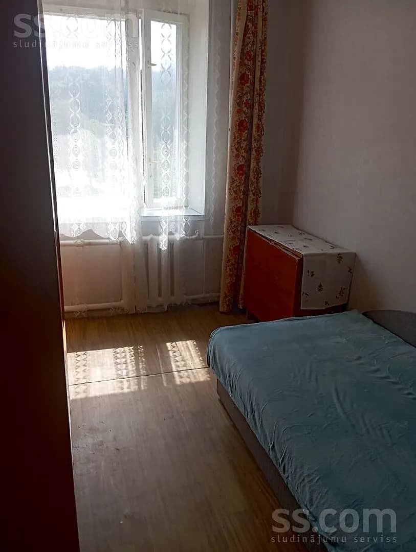 Divistabu dzīvoklis — Skolas iela 63a — bilde 3