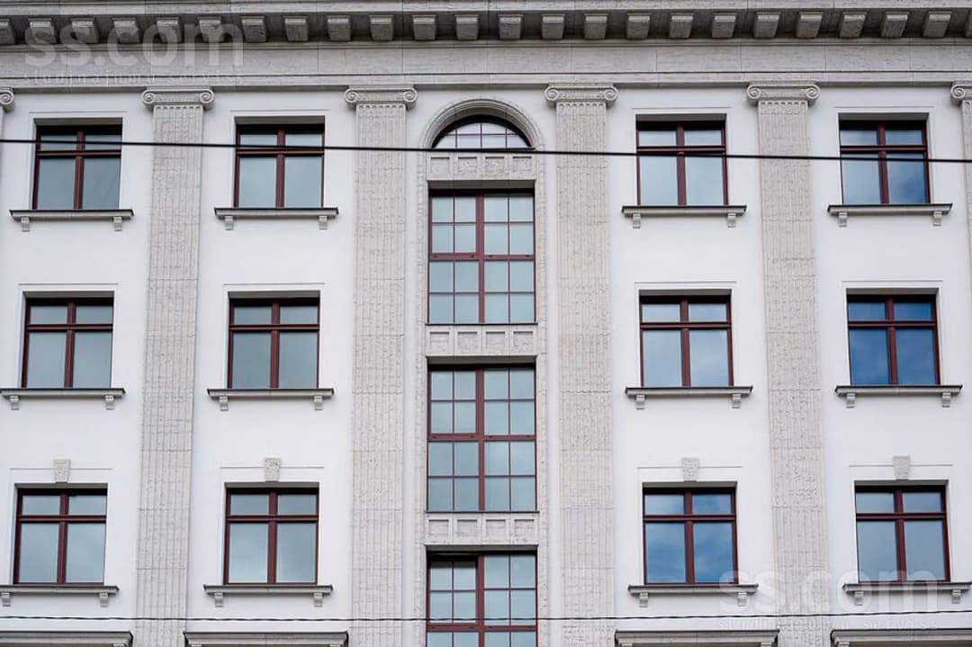 Divistabu dzīvoklis — Pulkv. Brieža 15 — bilde 2