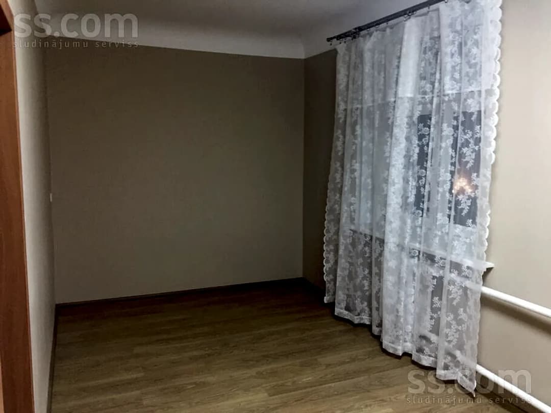 Trīsistabu dzīvoklis — Raunas 17b — vēl bildes