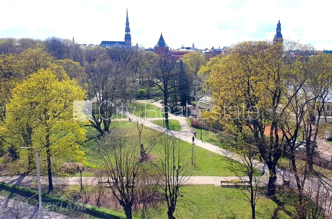 Dzīvoklis Rīgā, Centrā, 203 м², 7 ist., 3 stāvs — vēl bildes