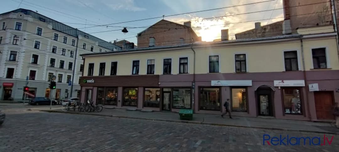 Tiek pārdots namīpašums ļoti labā atrašanās vietā - Rīgas centrā, Blaumaņa un Tērbatas — bilde 2
