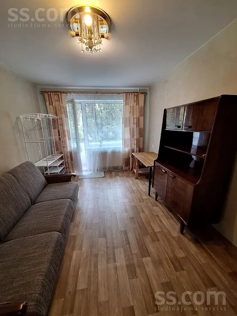 Divistabu dzīvoklis — Zentenes 24