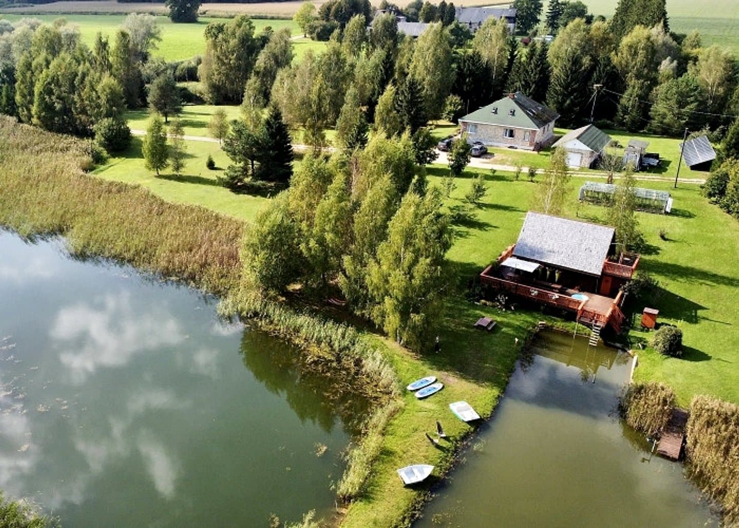 Pārdod izcilu lauku īpašumu ar viesu mājiņu tikai 7 km attālumā no mīlētākās pilsētas — bilde 4