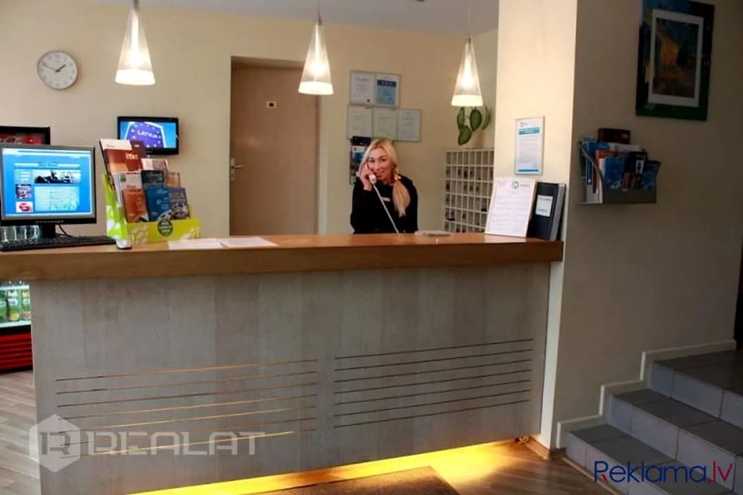 Lutriņu iela 2 Izīrē modernas telpas reprezentablā ēkā ar sakoptu apkārtni. Telpu specifika