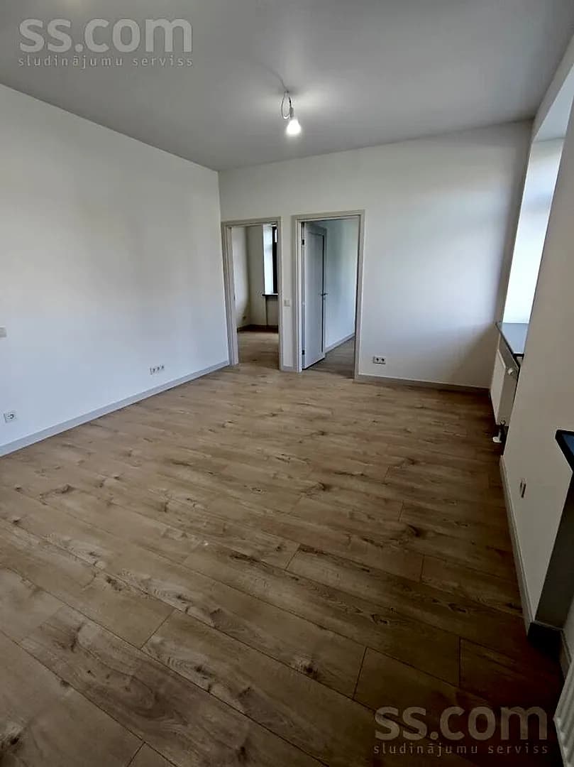 Trīsistabu dzīvoklis — Lielirbes 9a — bilde 3