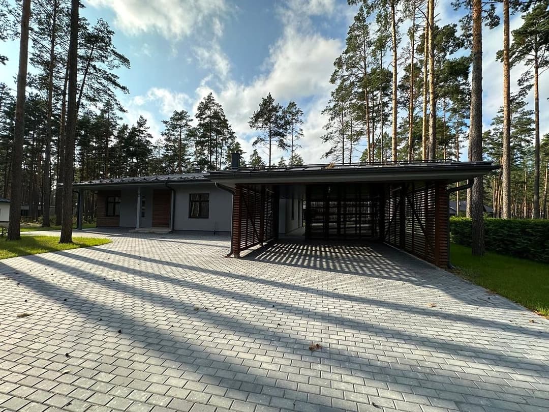 4-ist. Māja, 253㎡ - Ropažu novads — bilde 2