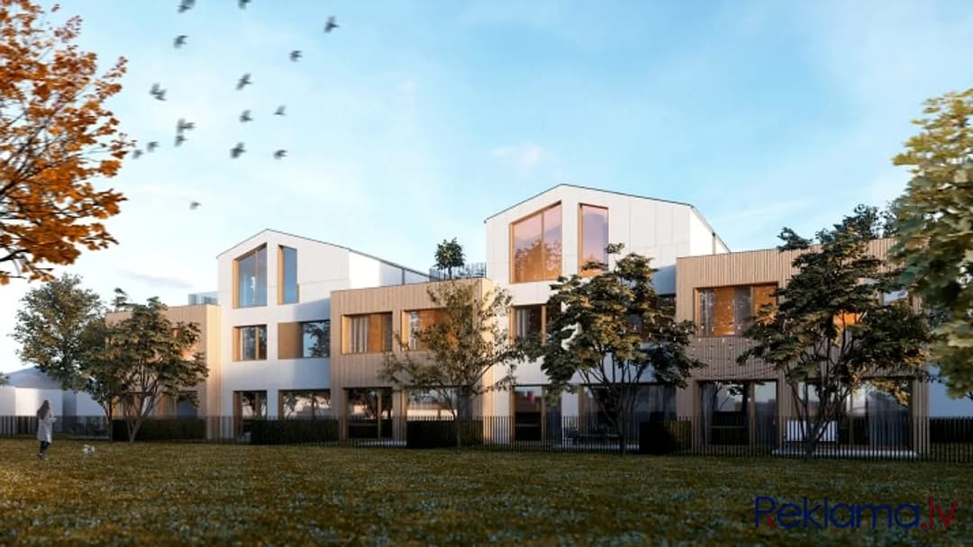 Zeme klusā vietā Dārzciemā ar saņemtu būvatļauju rindu mājas (5 sekcijas) projektēšanai — vēl bildes