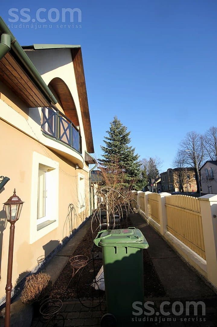 Māja — Berzu 8 — vēl bildes