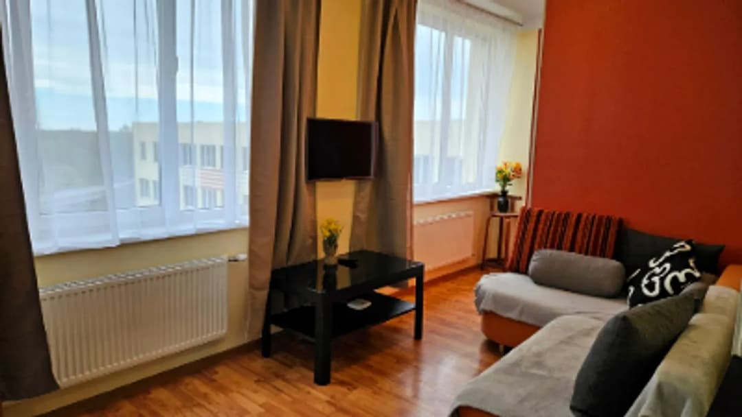 LV Jaunajā projektā pie Brasas stacijas izīrē 2.istabu dzīvokli centrā, Klusajā ielā 18. Šis... — vēl bildes