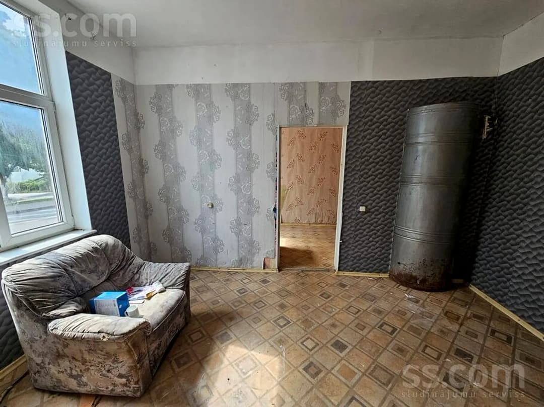 4 istabu dzīvoklis — Talsu 37 — bilde 2
