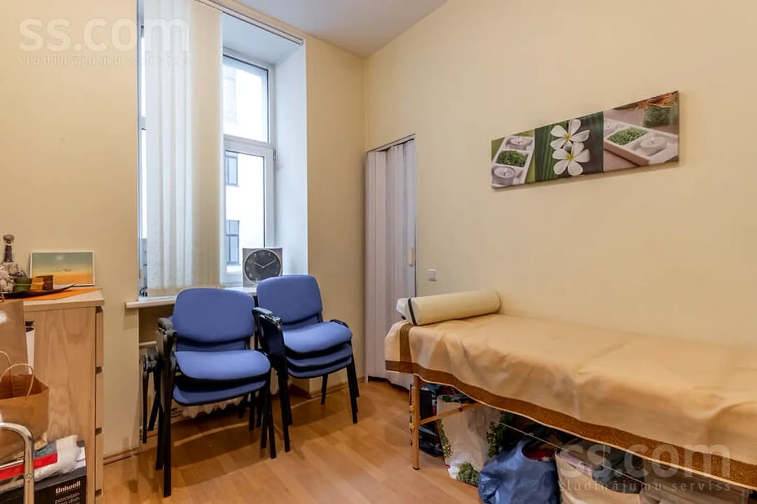 5 istabu dzīvoklis — Antonijas 24 — vēl bildes