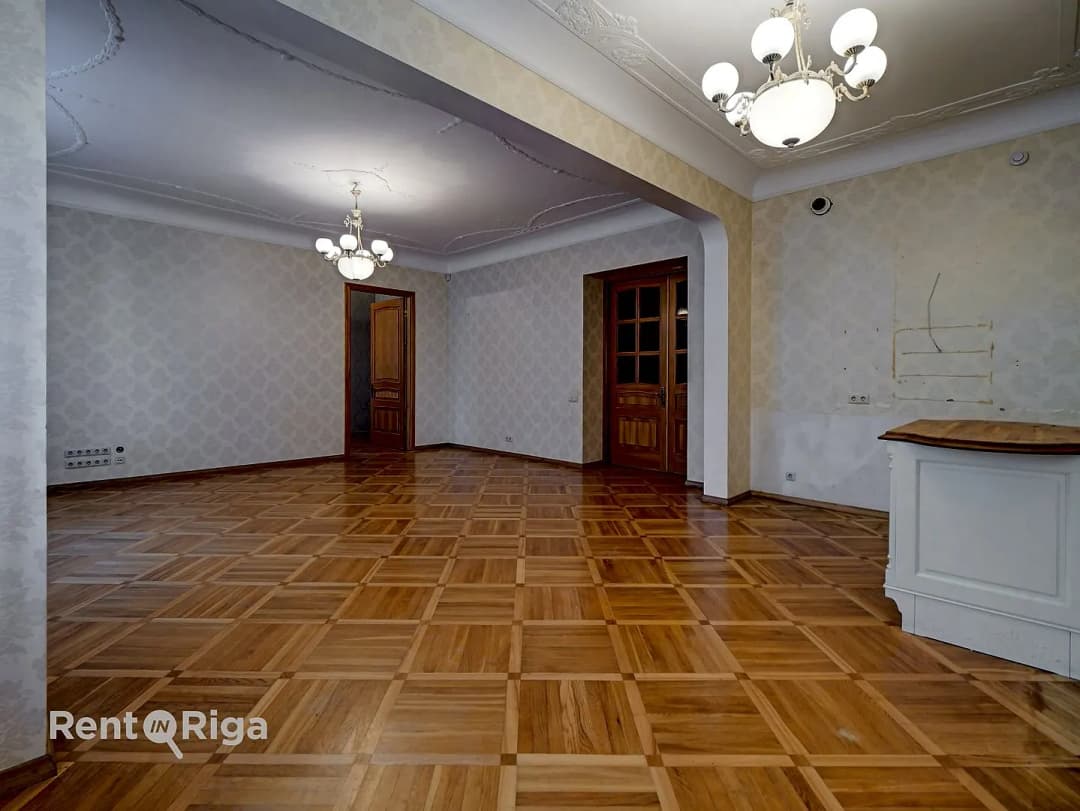 Baznīcas 27/29, Centrs — vēl bildes