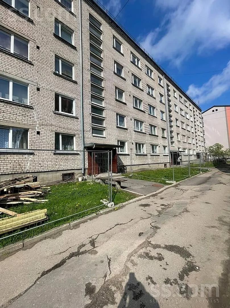 4 istabu dzīvoklis — Matera 19