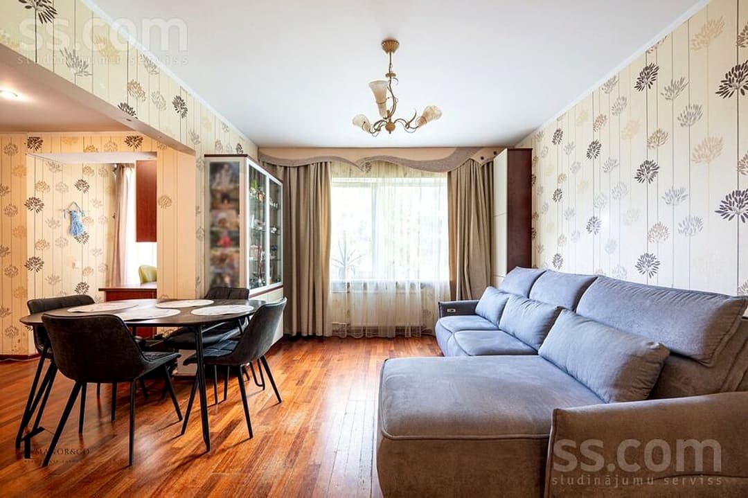 4 istabu dzīvoklis — Brantkalna 15