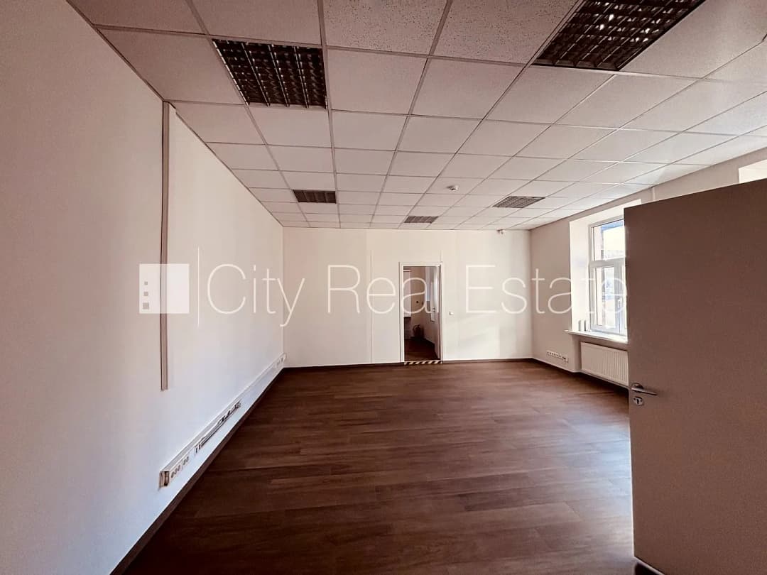 6-ist. Telpas, 155.00㎡ - Rīga, Centrs — vēl bildes