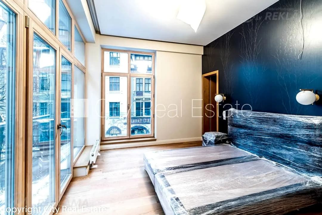 Dzīvoklis Rīgā, Centrā, 79 м², 2 ist., 3 stāvs — vēl bildes