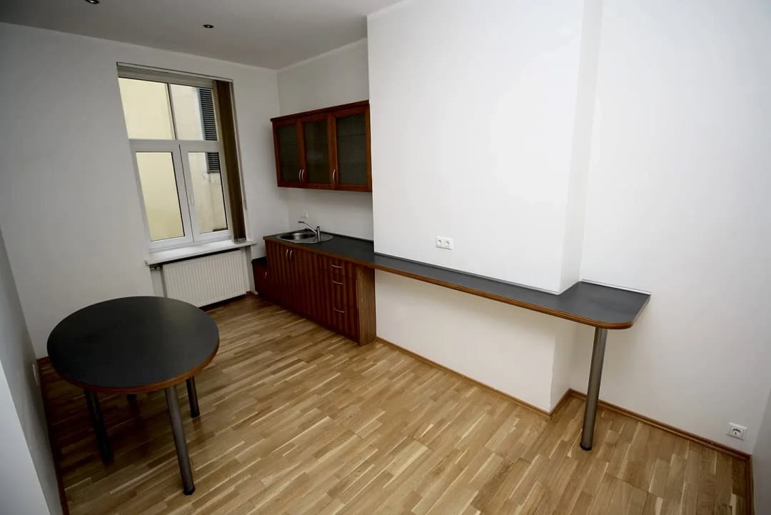 6-ist. Telpas, 169㎡ - Rīga, Centrs — vēl bildes