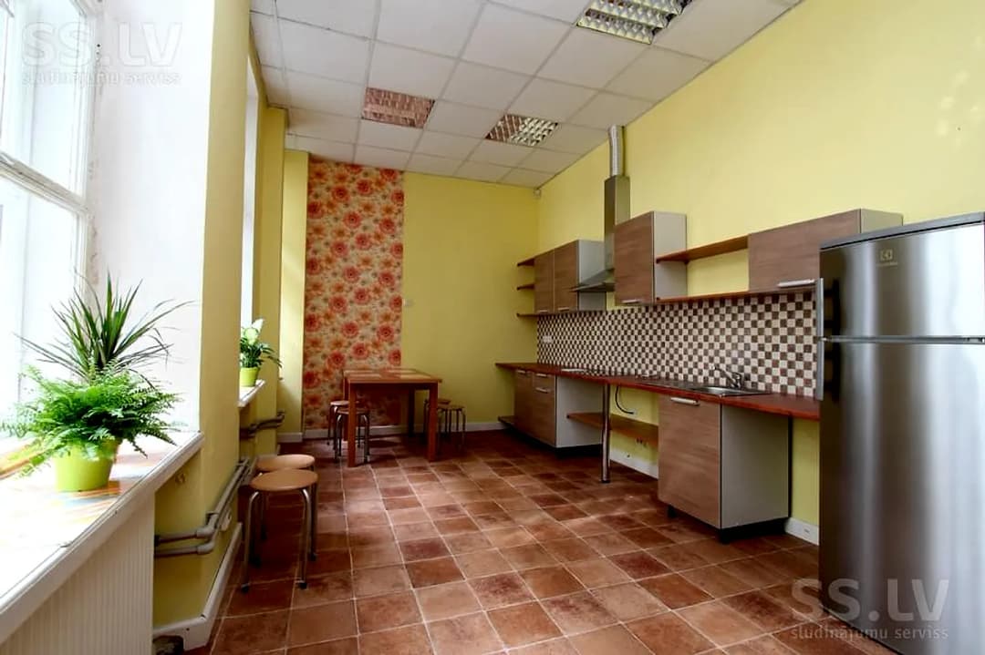 Vienistabas dzīvoklis — Brīvības 52 — vēl bildes