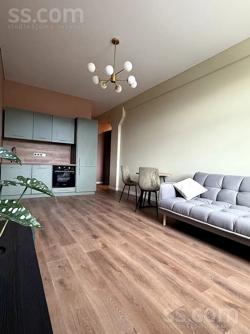 Divistabu dzīvoklis — Klijānu 22