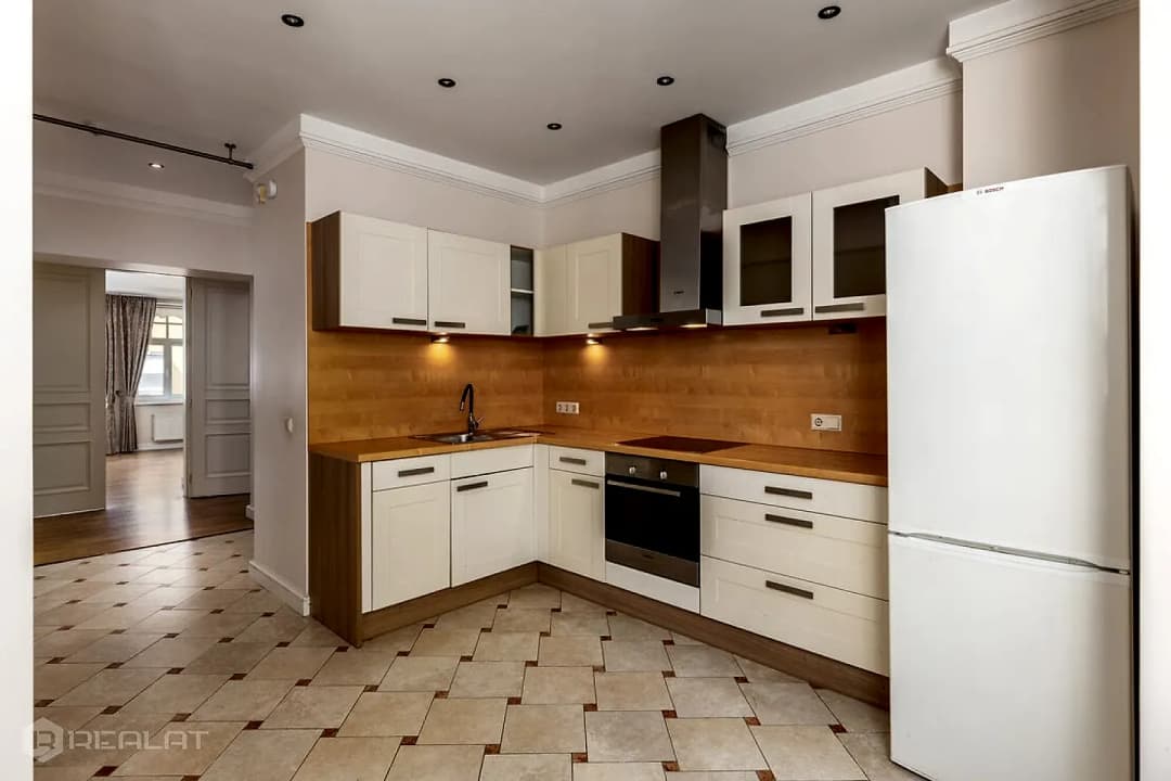 3-ist. Dzīvoklis, 124.10㎡ - Rīga, Centrs — bilde 2
