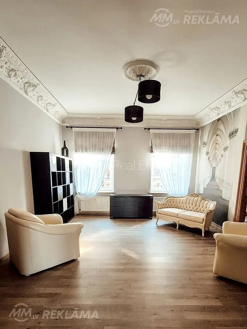 Dzīvoklis Rīgā, Centrā, 105 м², 4 ist., 3 stāvs