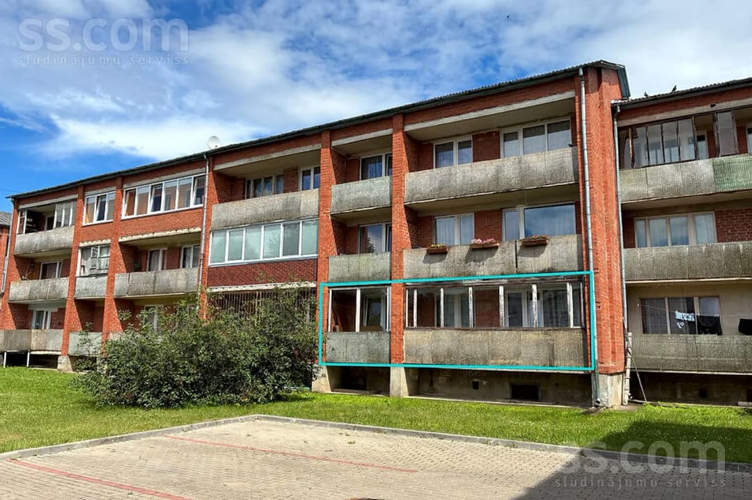 Trīsistabu dzīvoklis — Liepajas 25 — vēl bildes