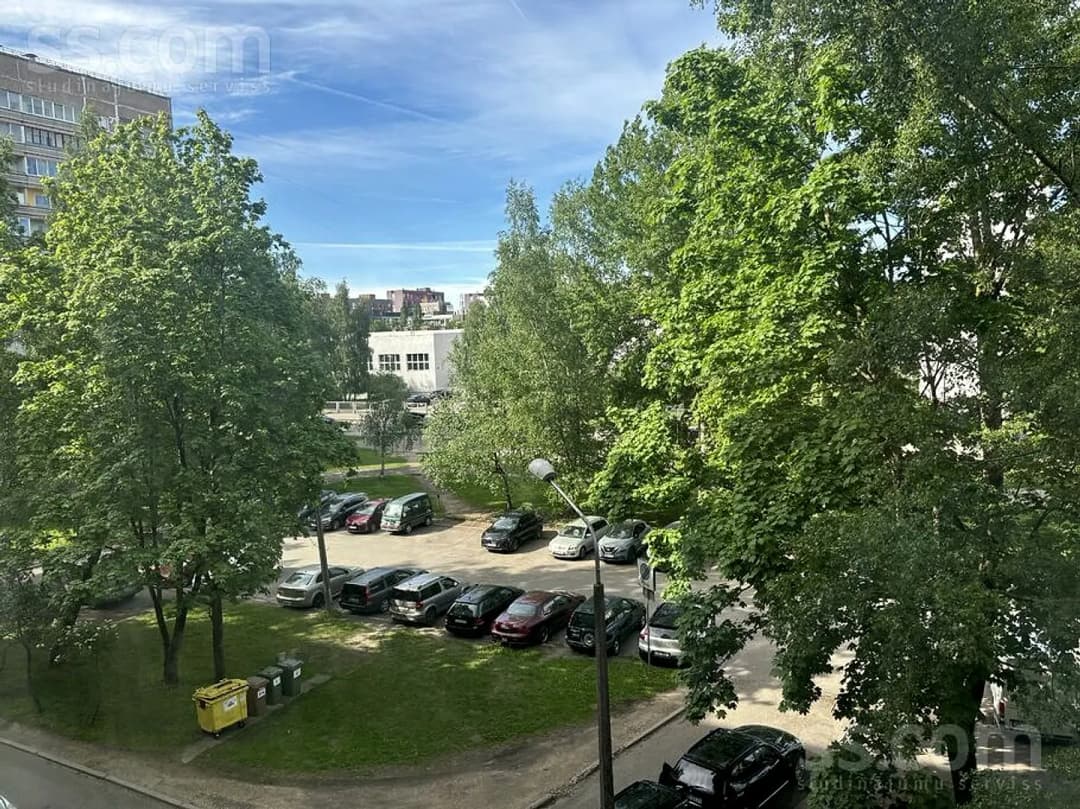 4 istabu dzīvoklis — Brantkalna 11