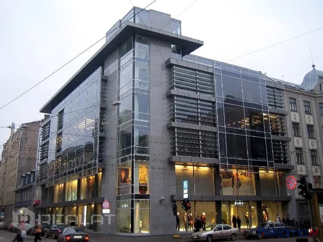 REALAT piedāvā stabilu, peļņu nesošu investīciju objektu Rīgas centrā - Tērbatas Centrs. — bilde 2