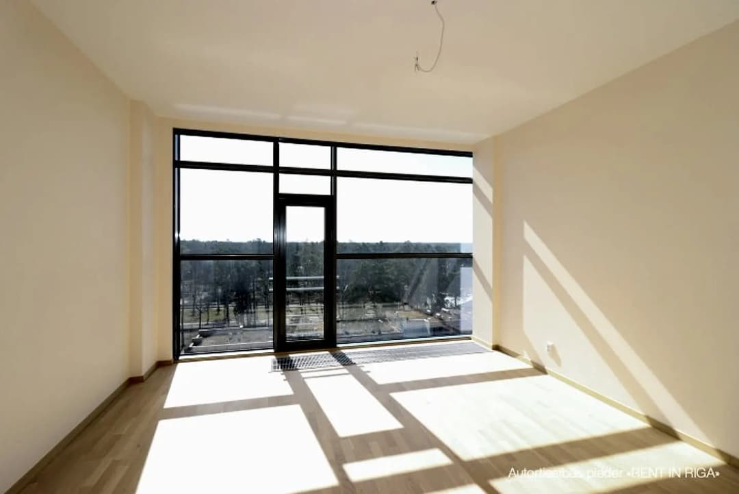 Apartamenti unikālā projektā pašā Jūrmalas centrā. Ideāla atrašanās vieta - pretī — bilde 2