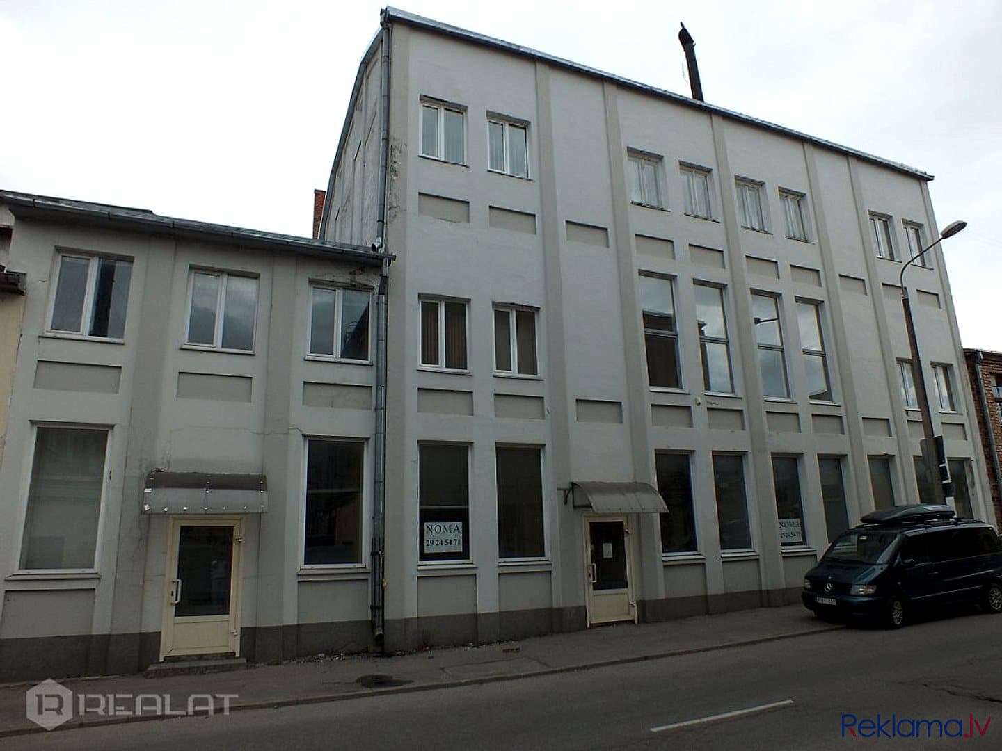 Pārdod 4 stāvu biroju ēku centrālajā Bruņinieku un Valmieras ielu rajonā Sludinājuma