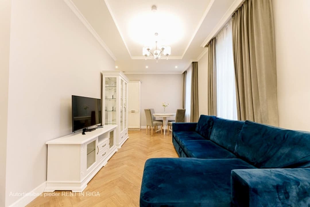 Piedāvājam ekskluzīvus 3-istabu apartamentus Rīgas centrā, jaunā rekonstruētā projektā — bilde 2