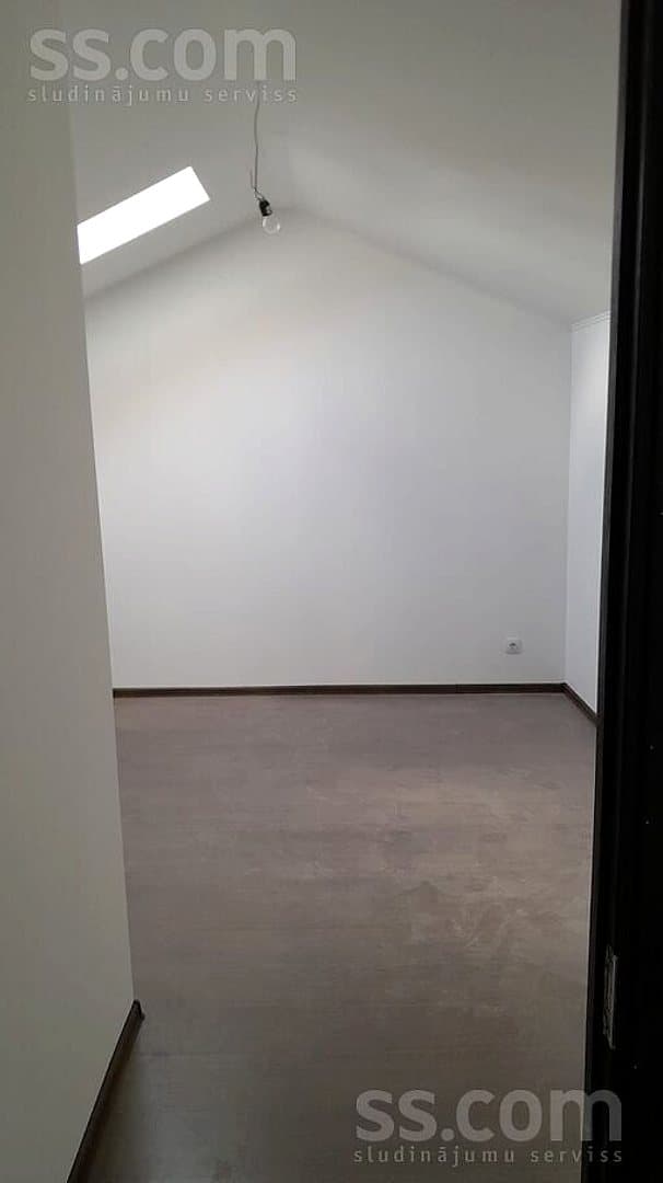 Divistabu dzīvoklis — Kalna 8 — bilde 2