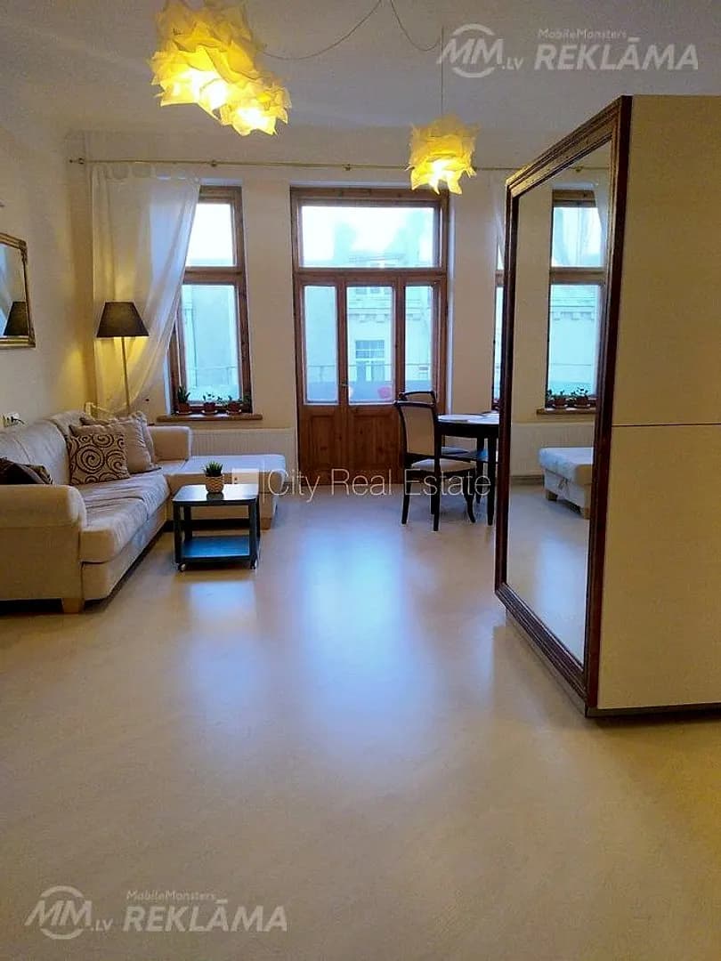 Dzīvoklis Rīgā, Centrā, 50 м², 2 ist., 5 stāvs