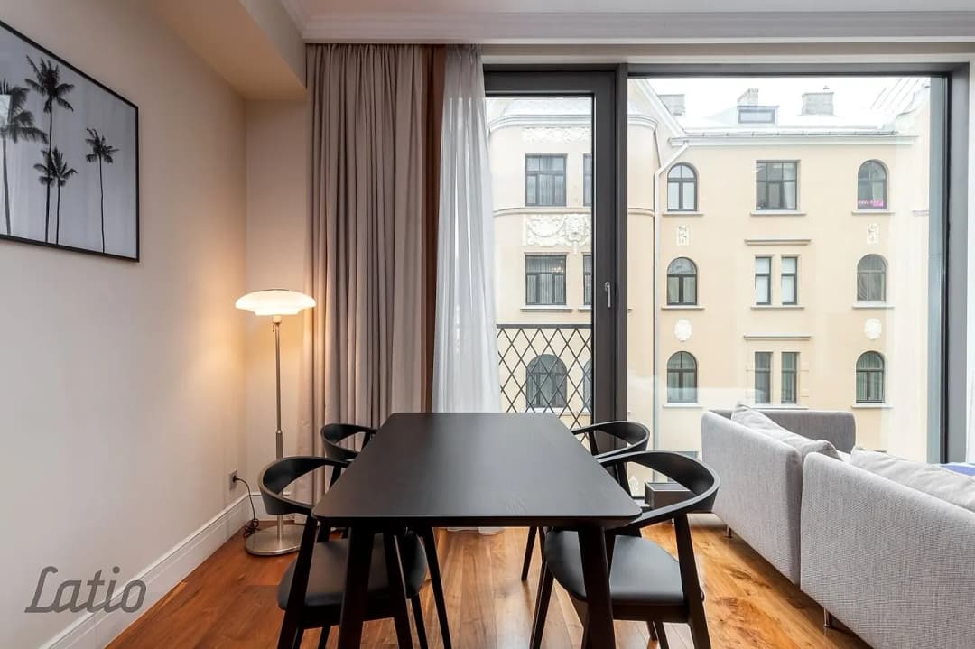 Baznīcas iela, Centrs — vēl bildes