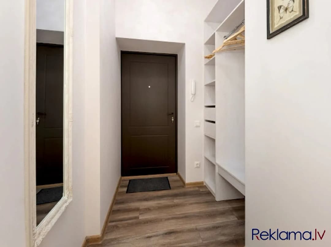 Tiek pārdots plašs, silts, daļēji mēbelēts, pēc kosmētiskā remonta 5 istabu dzīvoklis ar — bilde 4