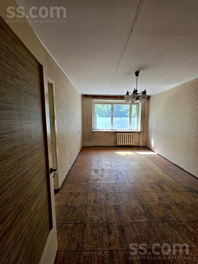 Trīsistabu dzīvoklis — Brīvības gatve 239 — bilde 3