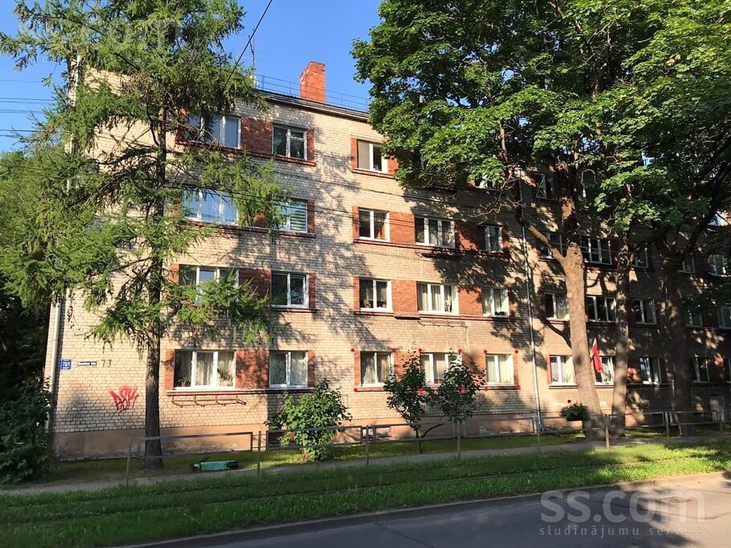 Divistabu dzīvoklis — Bauskas 73-k-1