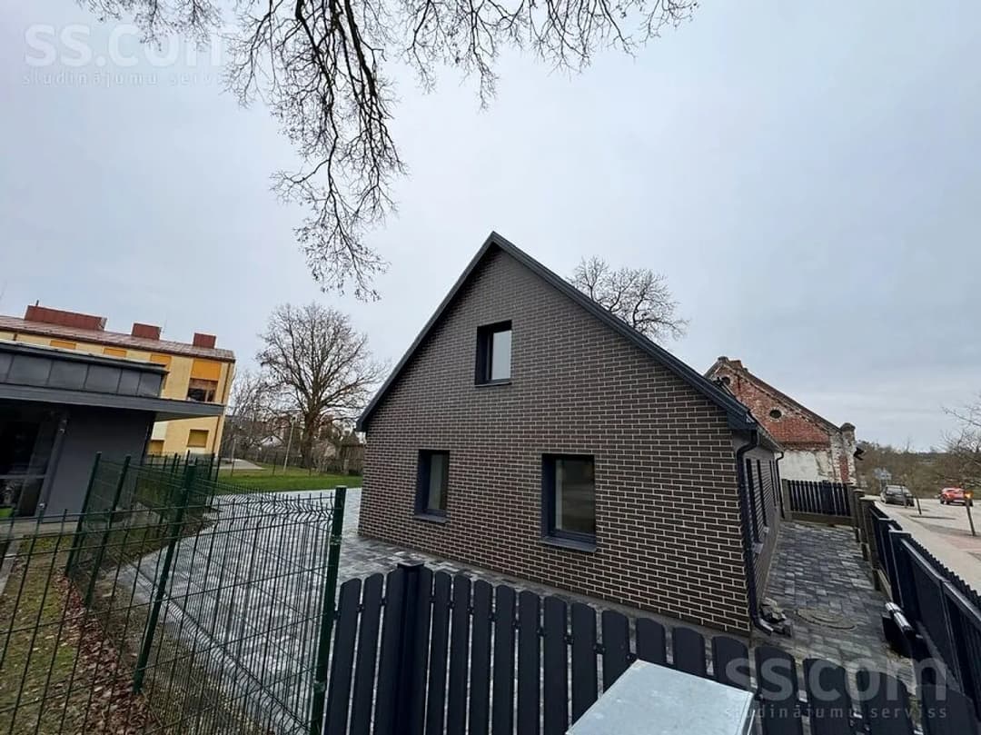 Māja — Upes iela 12 — bilde 4