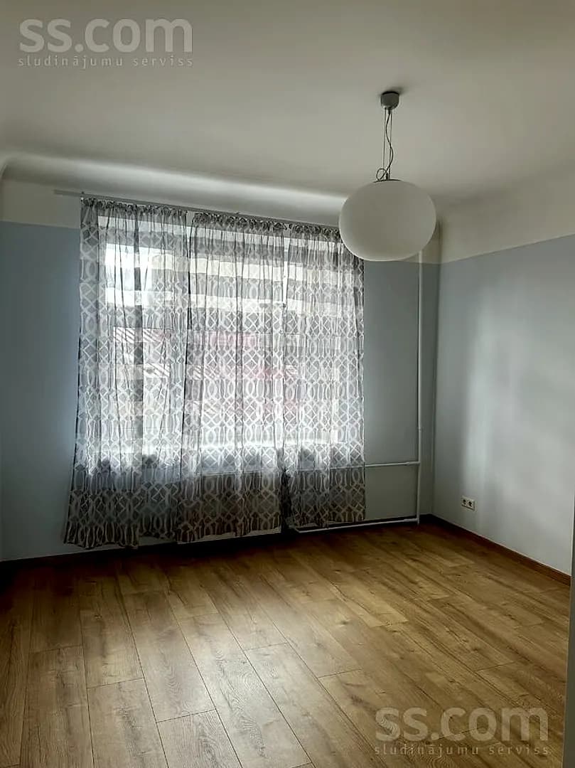 Trīsistabu dzīvoklis — Senču 5 — vēl bildes