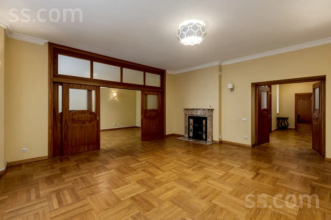 4 istabu dzīvoklis — Vīlandes 10