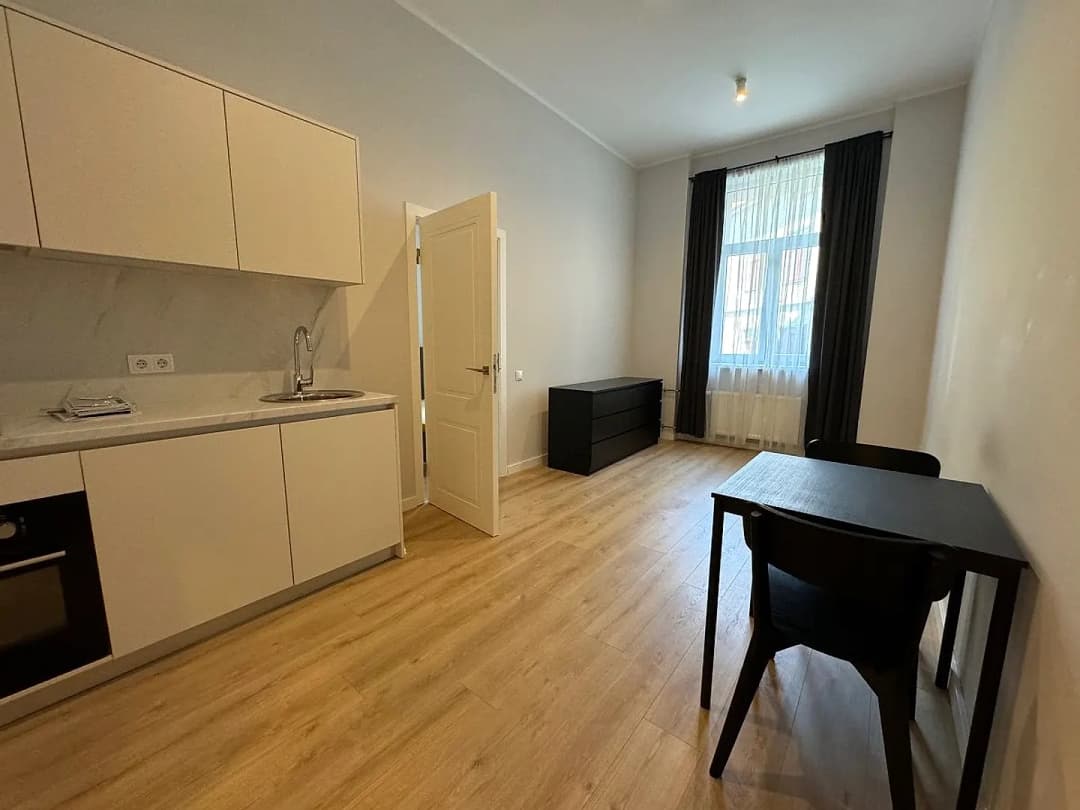Elizabetes 89, Centrs — bilde 2