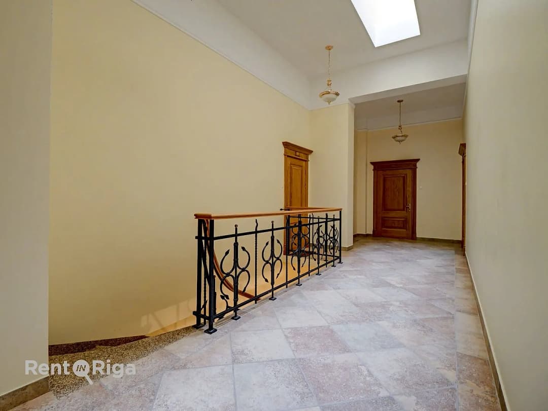 Aspazijas iela 2, Dubulti — vēl bildes