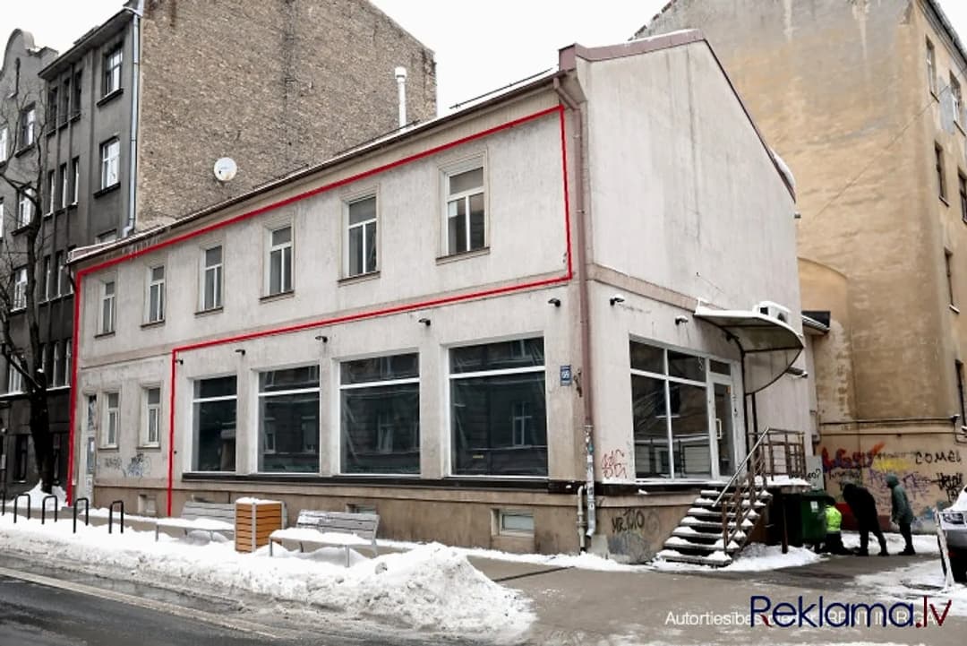 Multifunkcionālas telpas 416m2 platībā. 1. stāvā uzņemšanas/recepcijas telpa, puspagrabā — bilde 2