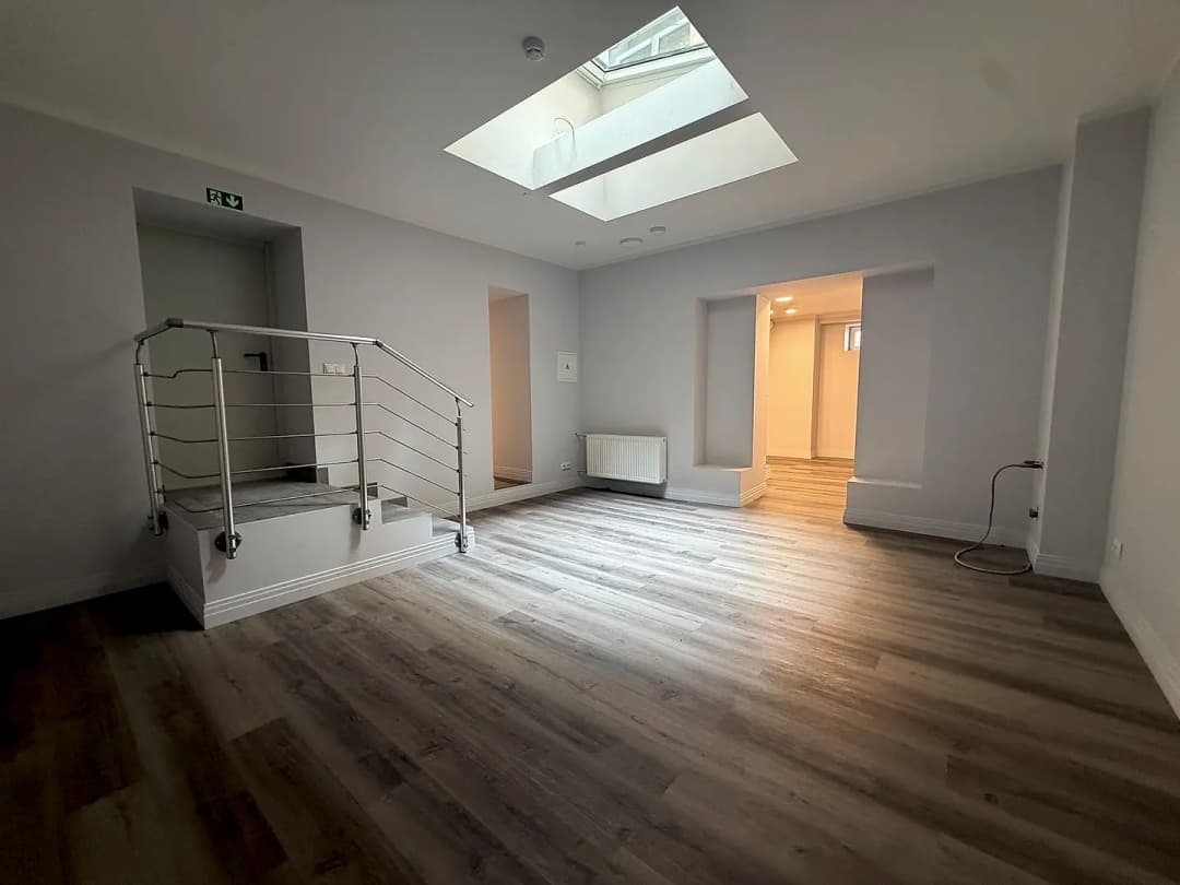Dzirnavu 87, Centrs — vēl bildes