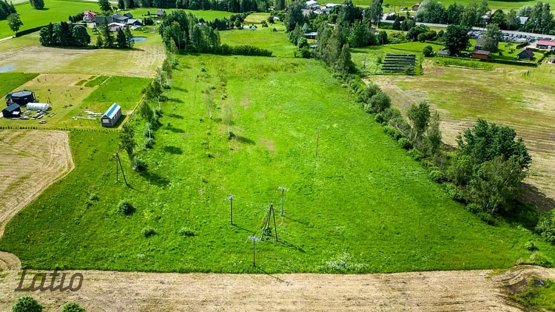 Pārdod zemesgabalu, Raganas ciemā, funkcionālajā zonā DzS, galvenais izmantošanas veids ir — vēl bildes