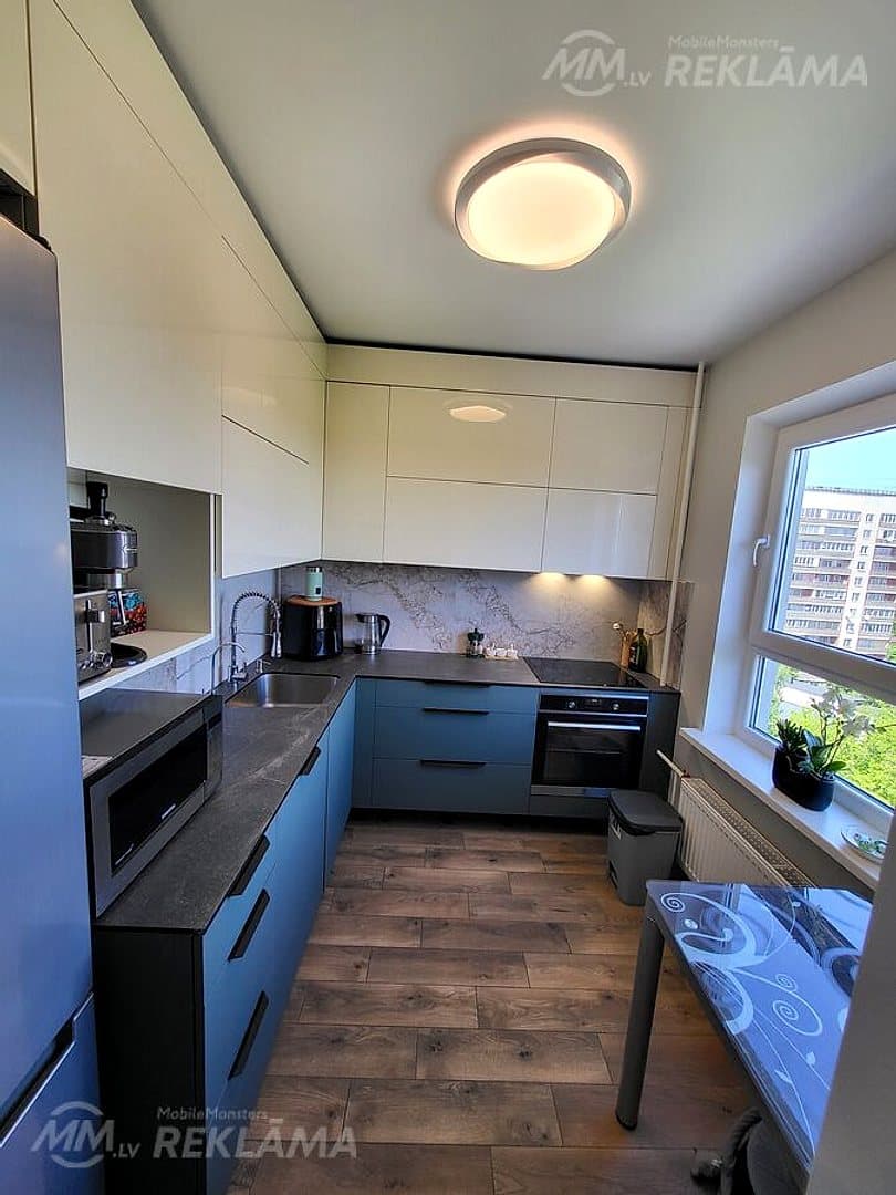Dzīvoklis Rīgā, Purvciemā, 80 м², 3 ist., 9 stāvs.